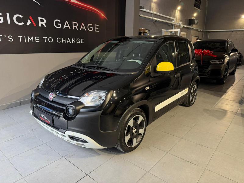 Fiat Panda 1.0 70cv Hybrid Pandina Cross 2025