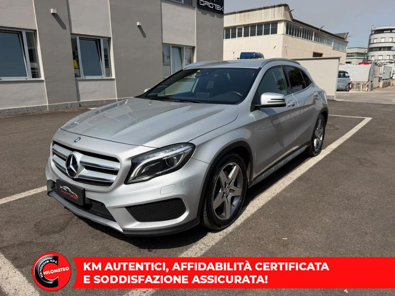 MERCEDES-BENZ GLA 220 D 4MATIC PREMIUM